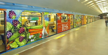 Внешнее брендирование вагонов метро Новосибирска